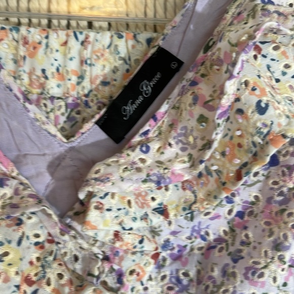 Eyelet Two Piece Short Set - Picture 6 of 8